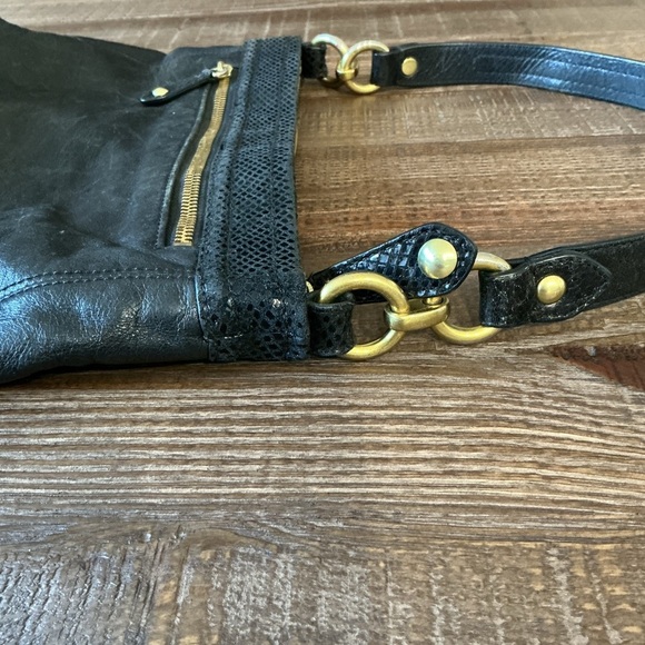 Coach Ashley Leather Hippie Pleated Shoulder Bag in black Snakeskin Trim. - Picture 6 of 13